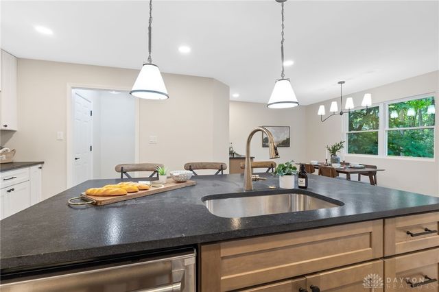 703 Nelson Court, Tipp City, OH 45371