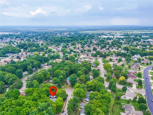 703 Nelson Court, Tipp City, OH 45371
