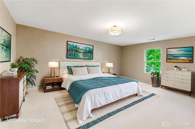 703 Nelson Court, Tipp City, OH 45371