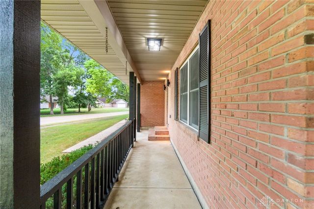703 Nelson Court, Tipp City, OH 45371