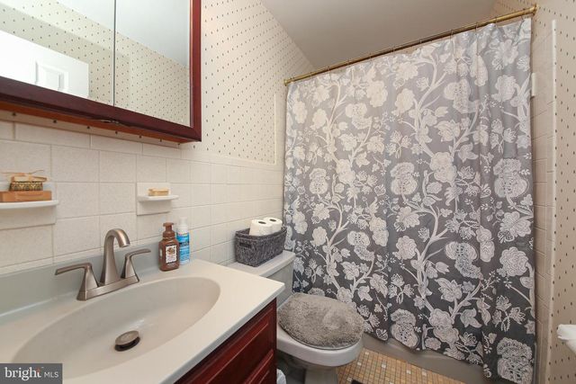 2850 THOMPSON RD, Harleysville, PA 19438