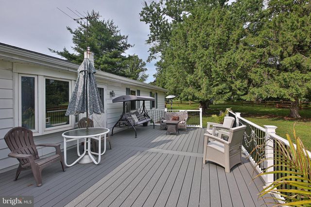 2850 THOMPSON RD, Harleysville, PA 19438