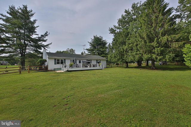 2850 THOMPSON RD, Harleysville, PA 19438