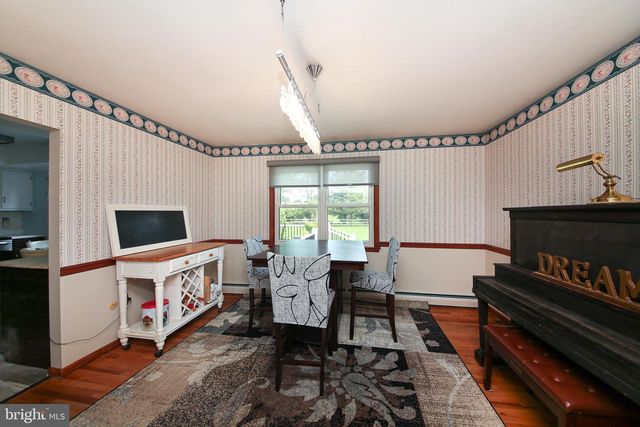 2850 THOMPSON RD, Harleysville, PA 19438