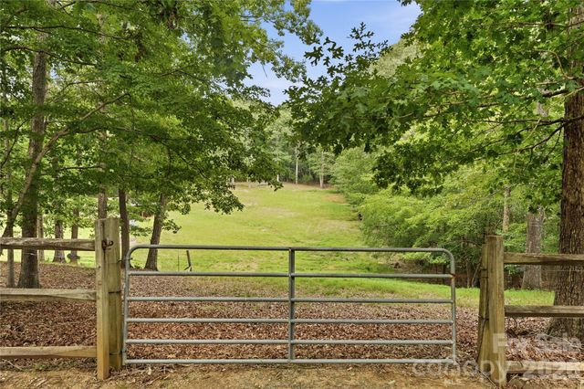 2505 Mountain Folk Lane, Waxhaw, NC 28173