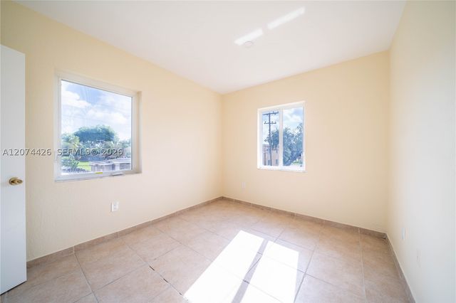 414 NW 84th Ter 414, Miami, FL 33150