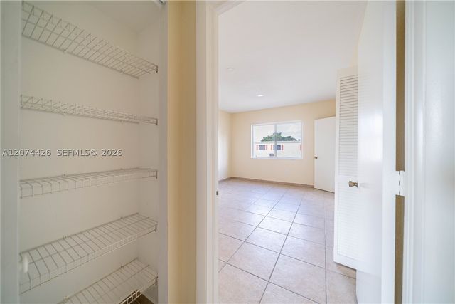 414 NW 84th Ter 414, Miami, FL 33150