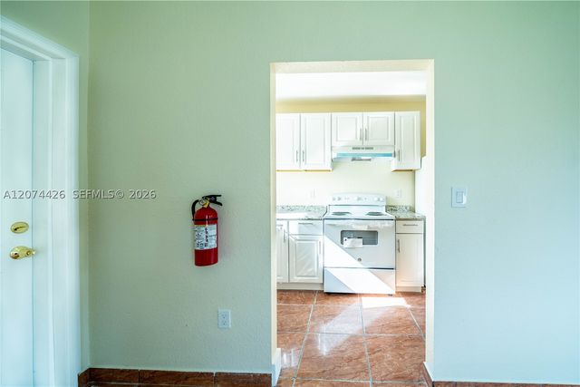 414 NW 84th Ter 414, Miami, FL 33150