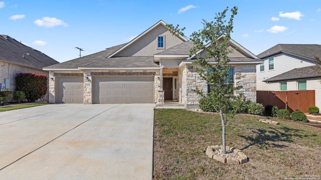 3210 Roan St, New Braunfels, TX 78130