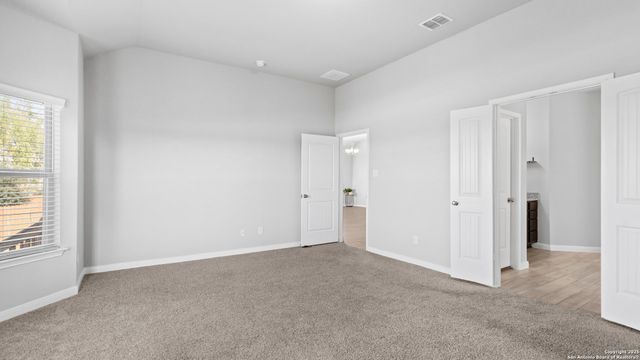 3210 Roan St, New Braunfels, TX 78130