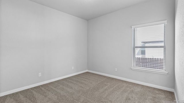 3210 Roan St, New Braunfels, TX 78130