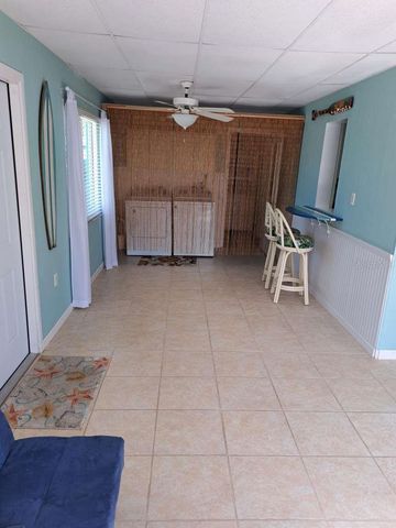 539 SHORE ROAD, Nokomis, FL 34275