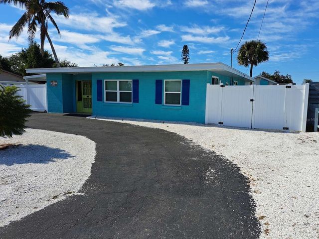 539 SHORE ROAD, Nokomis, FL 34275