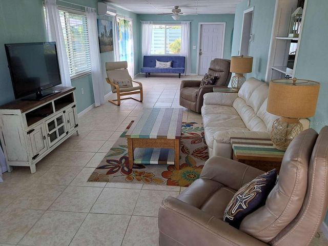 539 SHORE ROAD, Nokomis, FL 34275