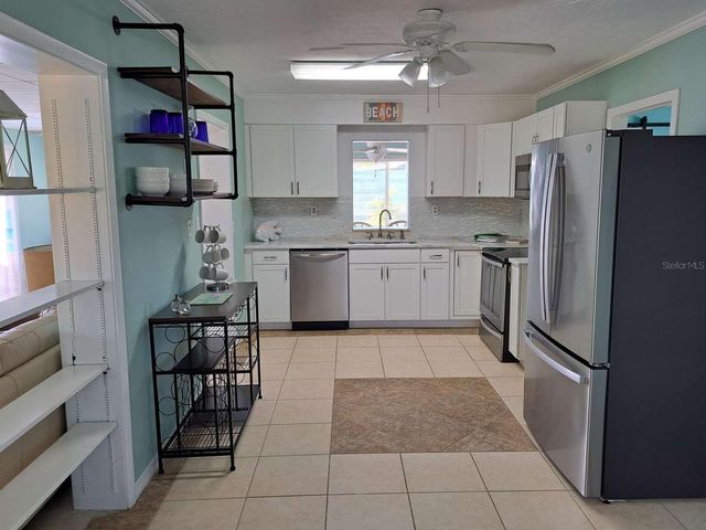 539 SHORE ROAD, Nokomis, FL 34275