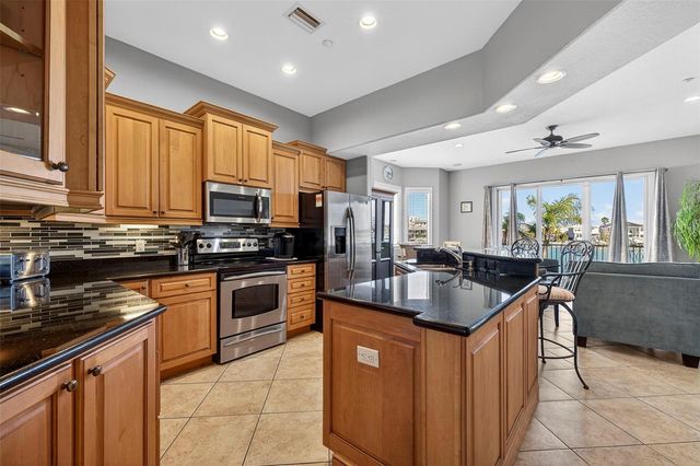 620 BAYWAY BOULEVARD, Clearwater Beach, FL 33767