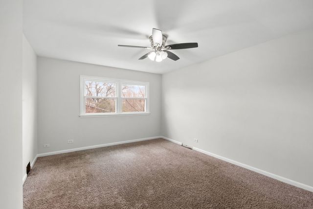 2808 Cherrywood Lane, Hazel Crest, IL 60429
