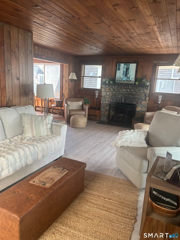 293 Giants Neck Road, East Lyme, CT 06357
