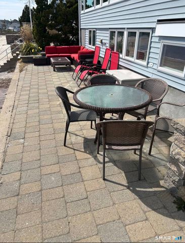 293 Giants Neck Road, East Lyme, CT 06357