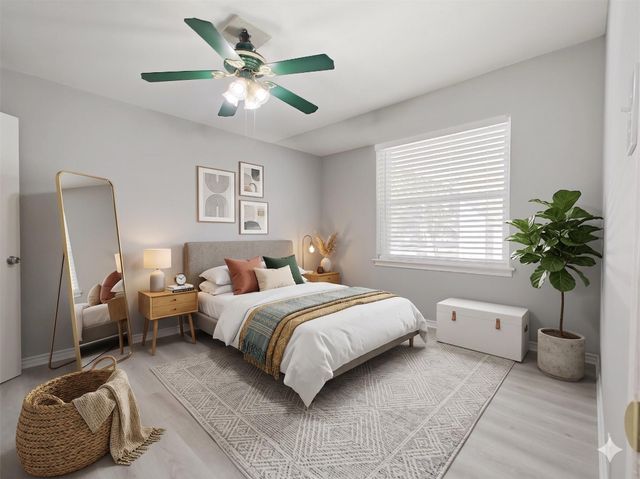 8818 Roos Road, Houston, TX 77036