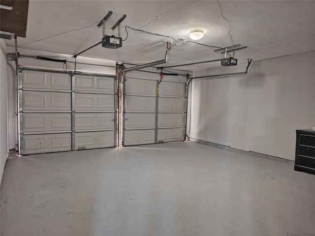 8818 Roos Road, Houston, TX 77036