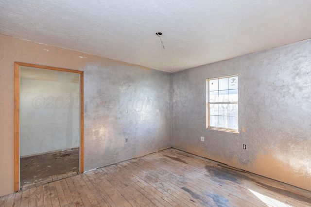 613 N Hazel Street, Pampa, TX 79065