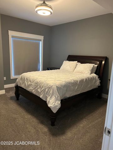 1325 SUMMERFIELD DRIVE, Jefferson City, MO 65109