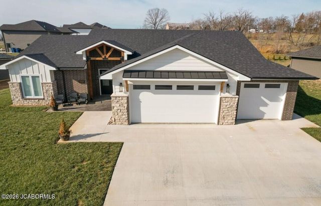 1325 SUMMERFIELD DRIVE, Jefferson City, MO 65109