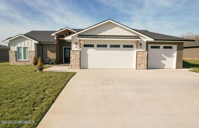 1325 SUMMERFIELD DRIVE, Jefferson City, MO 65109