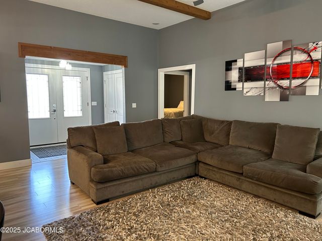 1325 SUMMERFIELD DRIVE, Jefferson City, MO 65109