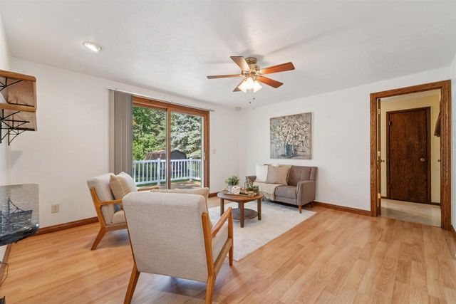 N8815 ISAAR ROAD, Seymour, WI 54165