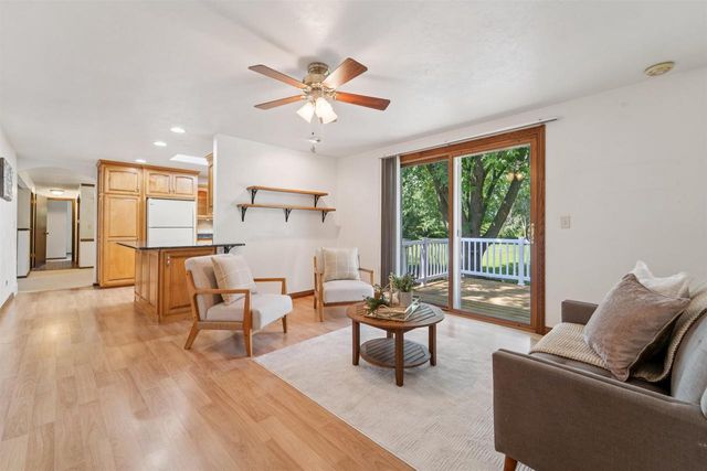 N8815 ISAAR ROAD, Seymour, WI 54165