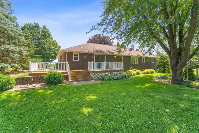 N8815 ISAAR ROAD, Seymour, WI 54165