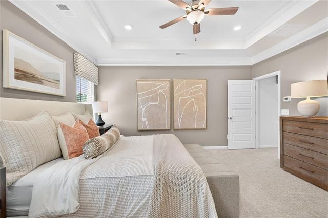 106 Summerfield Place Drive, Carrollton, GA 30117