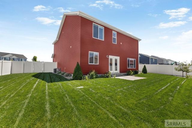 849 S 2380 W, Rexburg, ID 83440