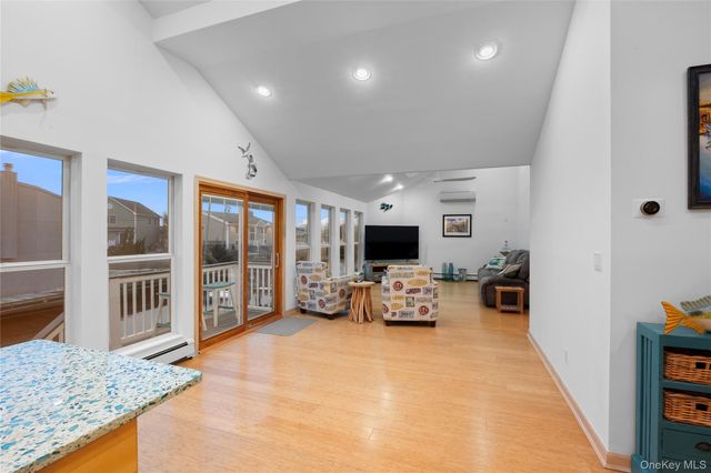 226 Lee Place, Bellmore, NY 11710