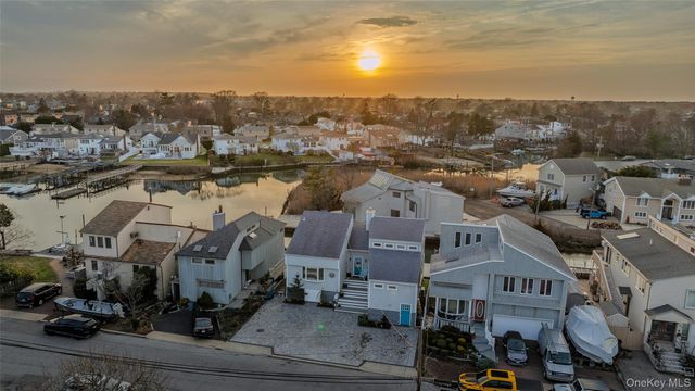 226 Lee Place, Bellmore, NY 11710