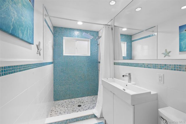 226 Lee Place, Bellmore, NY 11710