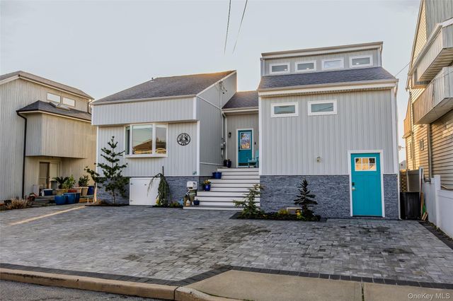 226 Lee Place, Bellmore, NY 11710