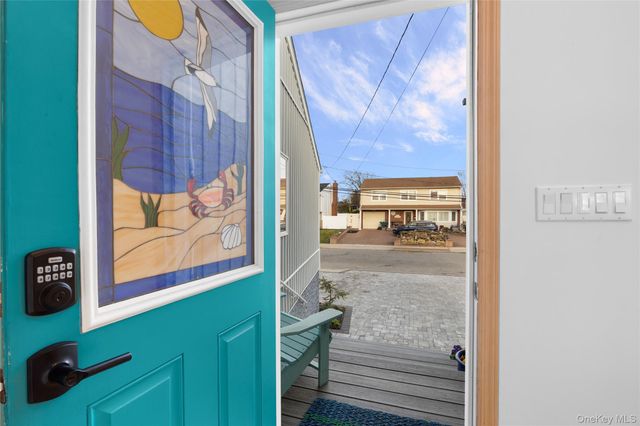 226 Lee Place, Bellmore, NY 11710