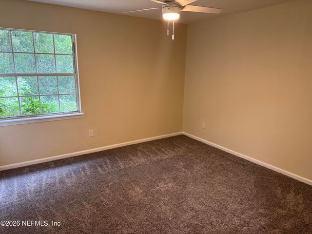 958 LONG LAKE Drive, Jacksonville, FL 32225