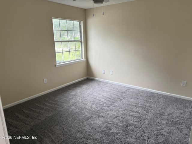 958 LONG LAKE Drive, Jacksonville, FL 32225