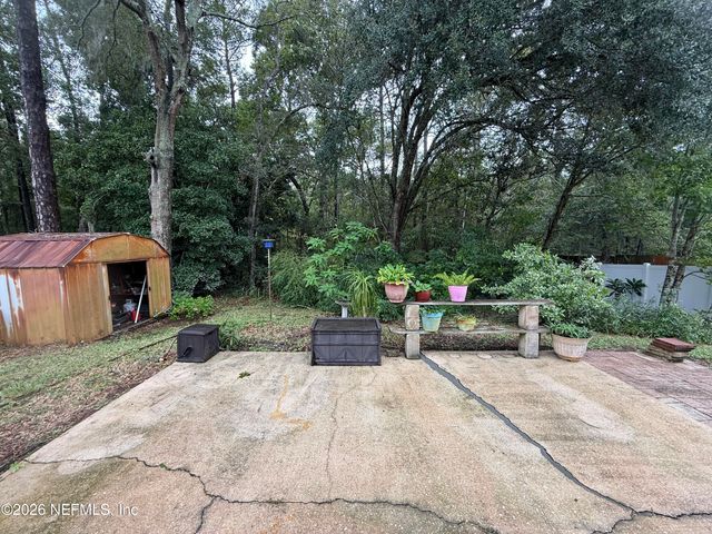 958 LONG LAKE Drive, Jacksonville, FL 32225