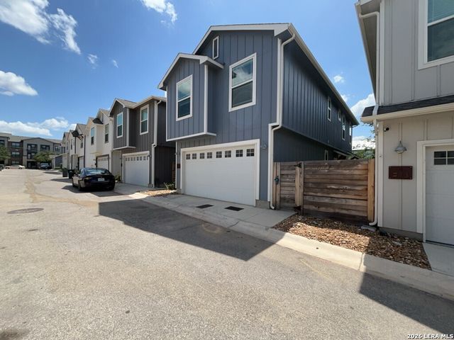 1511 E Sandalwood Ln Unit 11, San Antonio, TX 78209