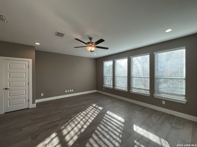 1511 E Sandalwood Ln Unit 11, San Antonio, TX 78209