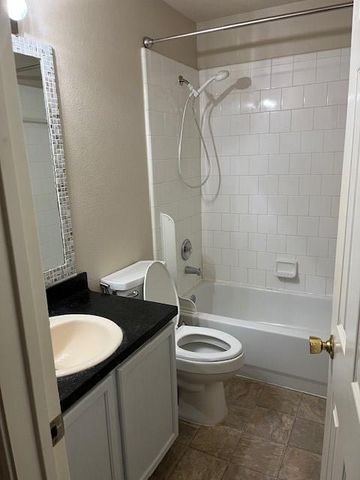 21207 Barker Canyon Lane, Katy, TX 77450