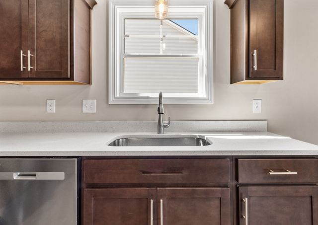 235 Cardinal Creek, Clarksville, TN 37040
