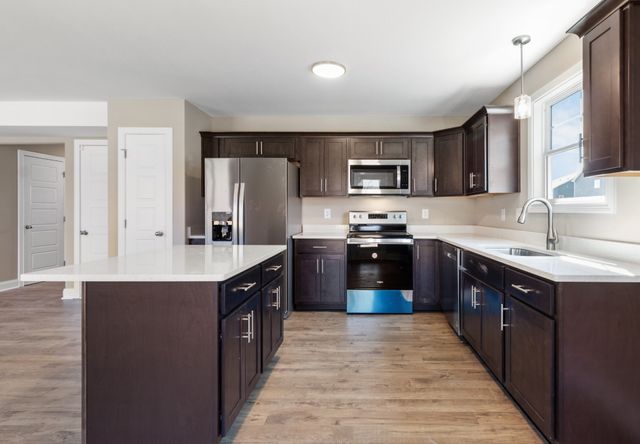 235 Cardinal Creek, Clarksville, TN 37040