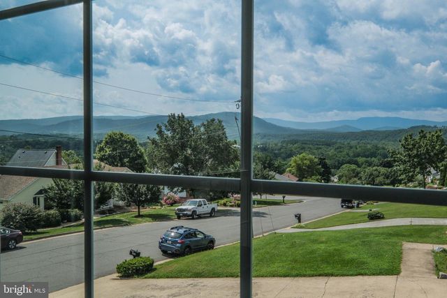 1235 KESLER RD, Front Royal, VA 22630
