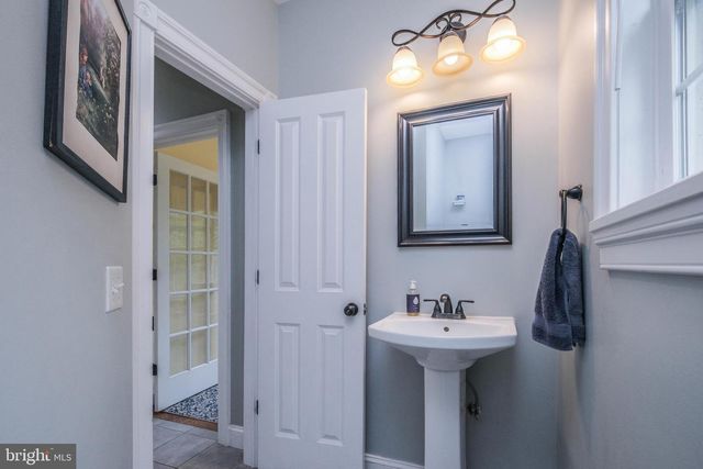 1235 KESLER RD, Front Royal, VA 22630